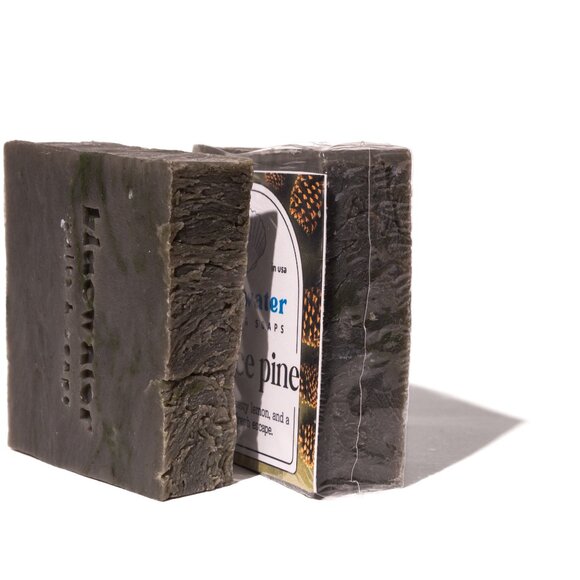 SPRUCE PINE - Bluewater Body Hair & Beard Natural Soap (1 Body Bar) - Picture 4 of 5